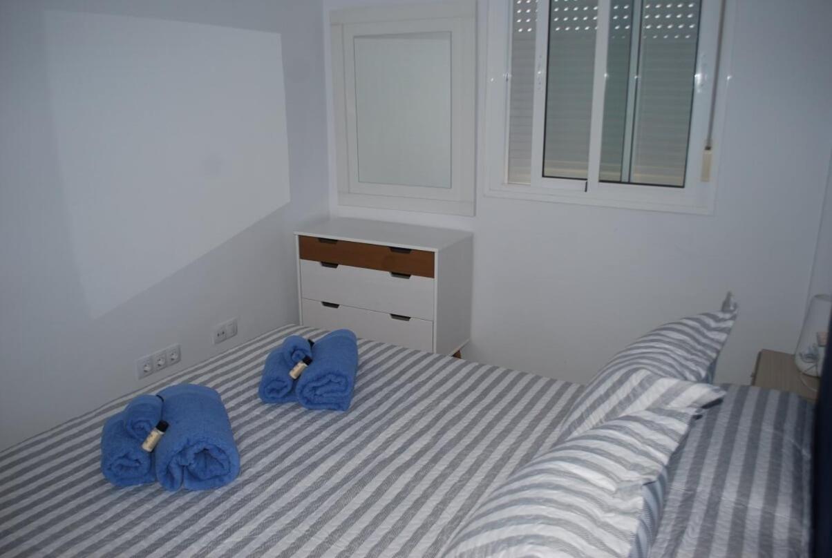 Apartamentos Costa De La Luz Playa Рота Экстерьер фото